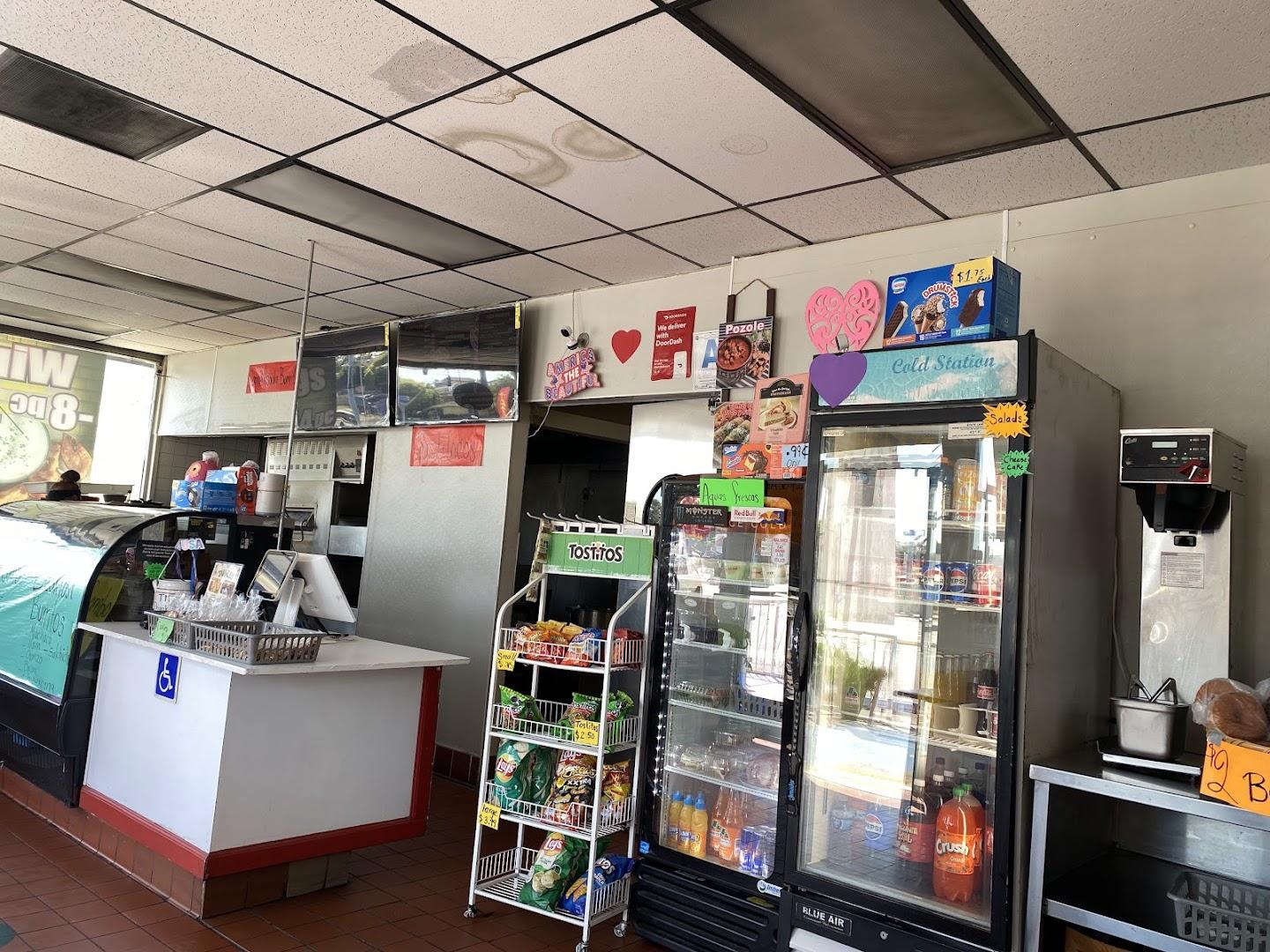 Lucy's Bakery & Pizza